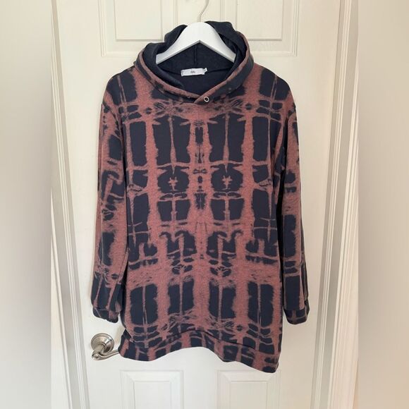 Blue and pink Tie-dyed sweatshirt, size medium - Picture 1 of 3